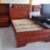 Cama café lineal